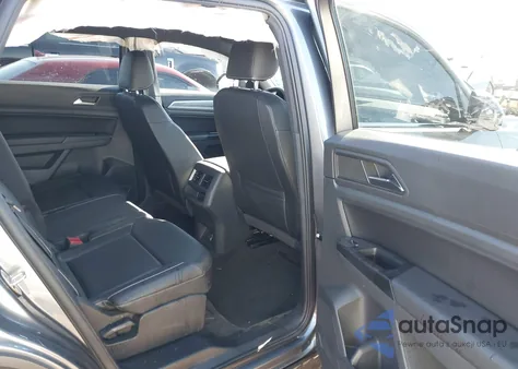 2020 Volkswagen Atlas Cross Sport 2.0T Se z USA, uszkodzony, nr VIN 1V23C2CA5LC230042